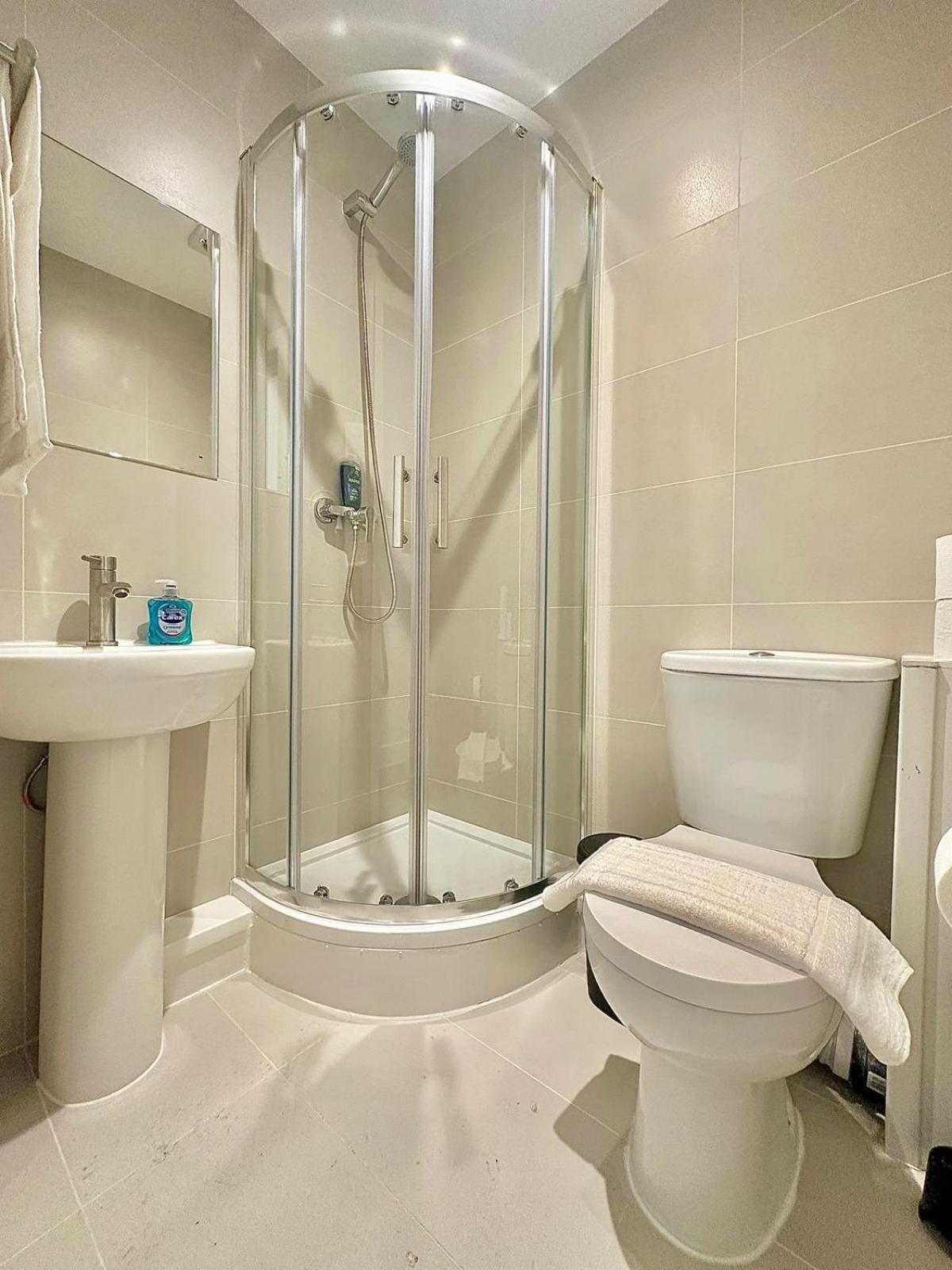 264 Rooms Λονδίνο Εξωτερικό φωτογραφία